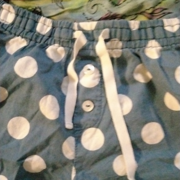 Victoria's secret cute polka dot pajama bottoms all items $10 or less are 10/$25 - Picture 2 of 4